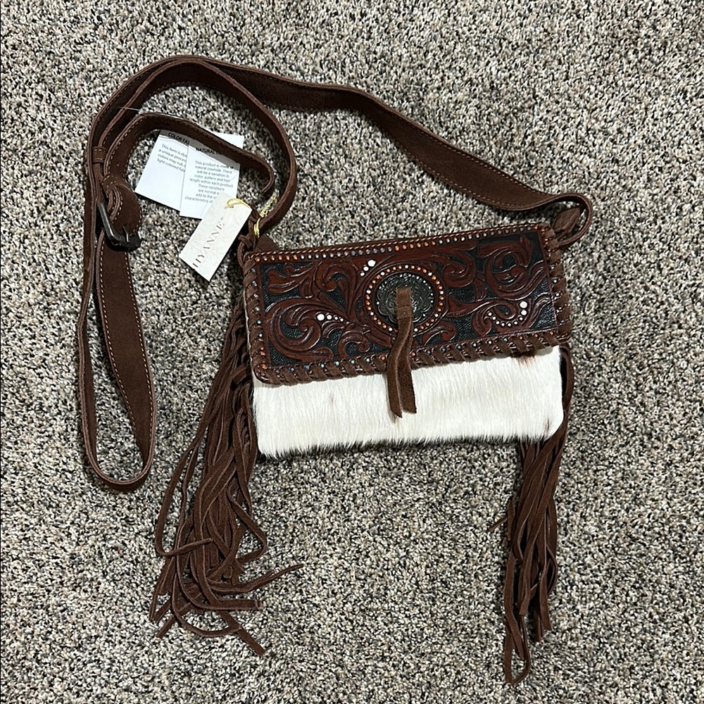 SHEPLERS SHYANNE WOMEN'S CASSIDY HAIR-ON TOOLED LEATHER CROSSBODY